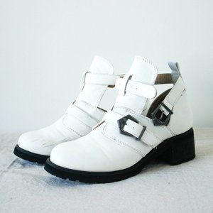 Pacsun White Strap Cutout Ankle Boots